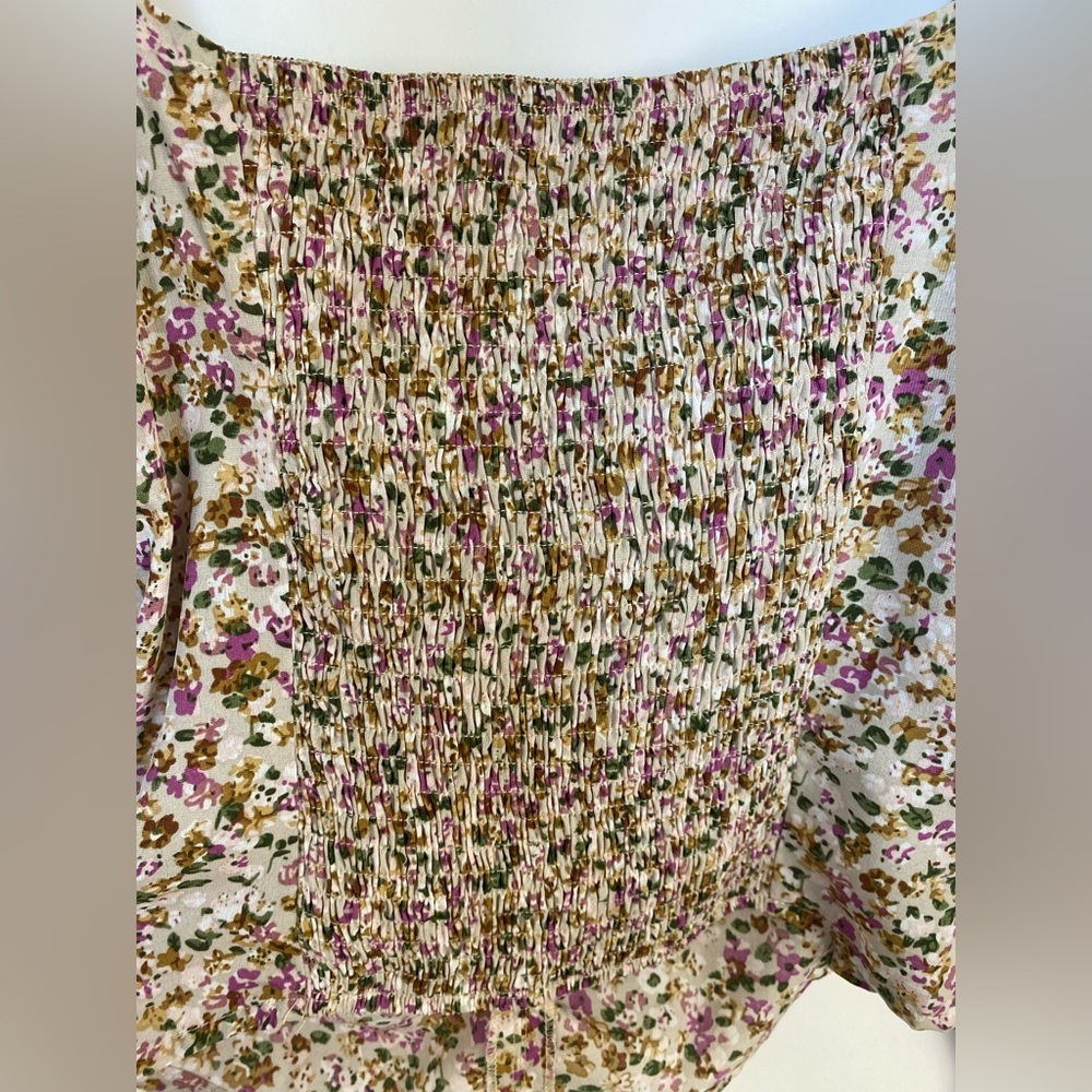 ASTR the Label Floral Ruched Sweetheart Neck Top - Picture 5 of 14